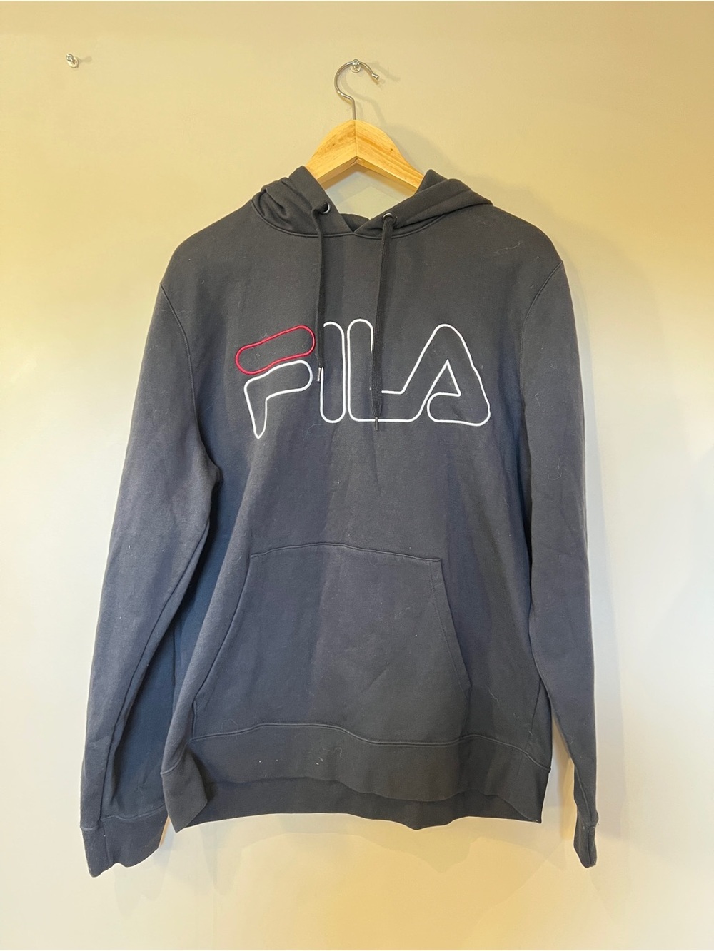 FILA Men’s Black Hoodie Sweatshirt Medium Embroidered Logo Pullover - Picture 2 of 5